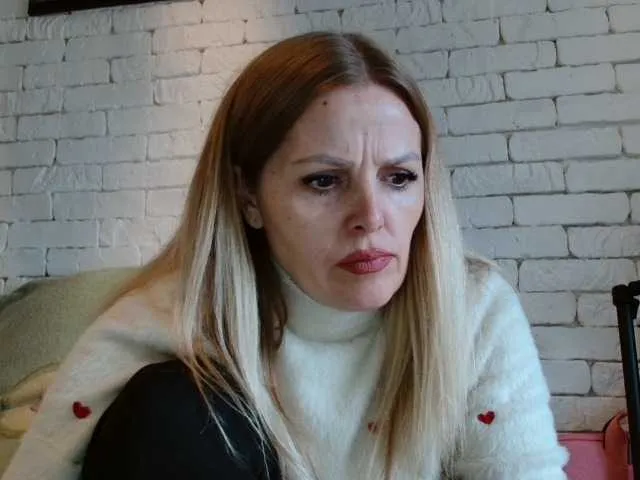 AngelAlone on BongaCams