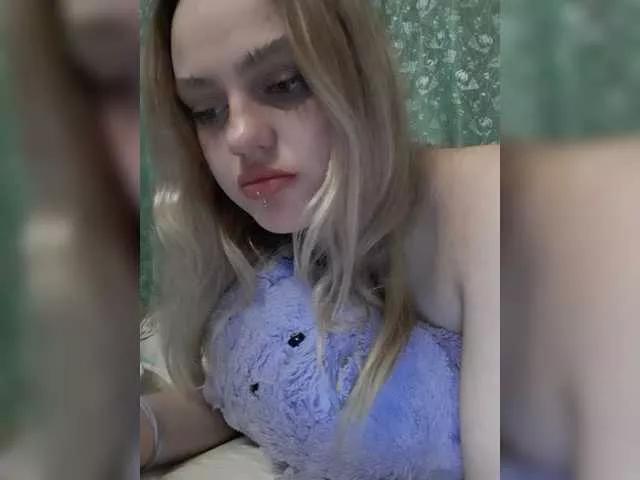Ann-Dominica on BongaCams 