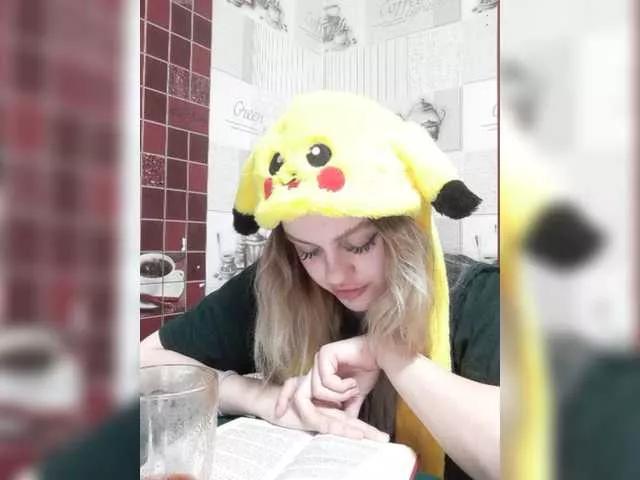 Ann-Dominica on BongaCams 
