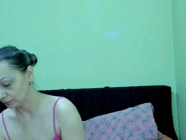 BettyVespoli on BongaCams 