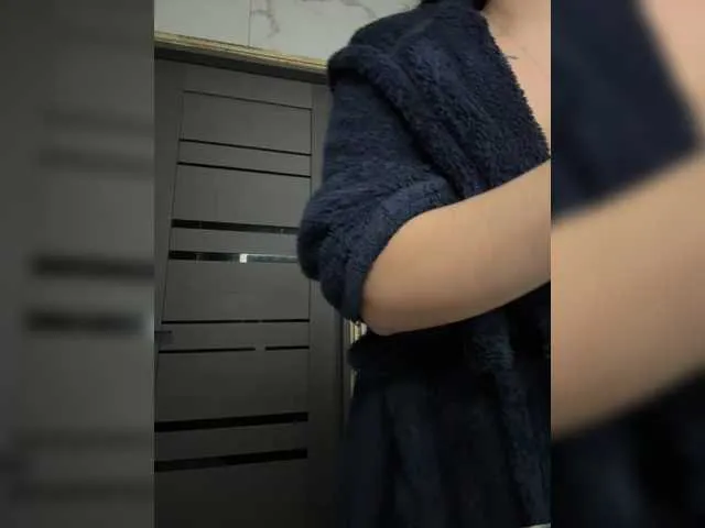 Blackqyeen — @total -- countdown @remain