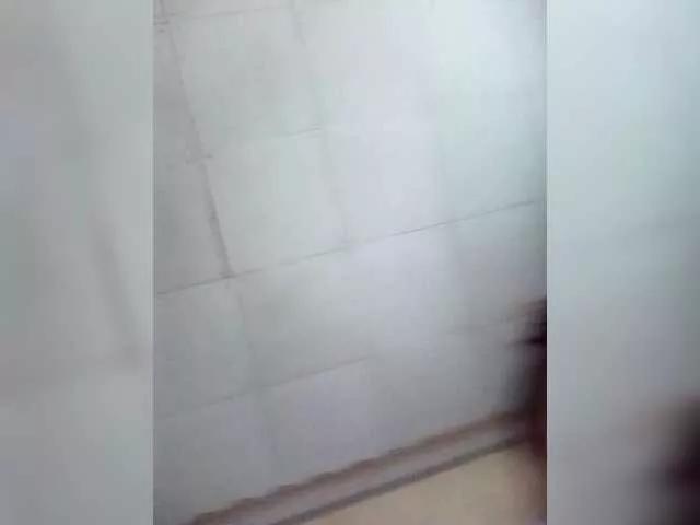 Empresswoman from BongaCams