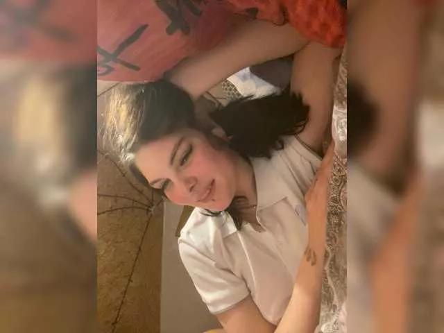 EstherClark from BongaCams