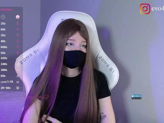 Evo4kaStorm from BongaCams