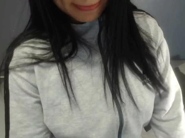 indian-mistress on BongaCams 