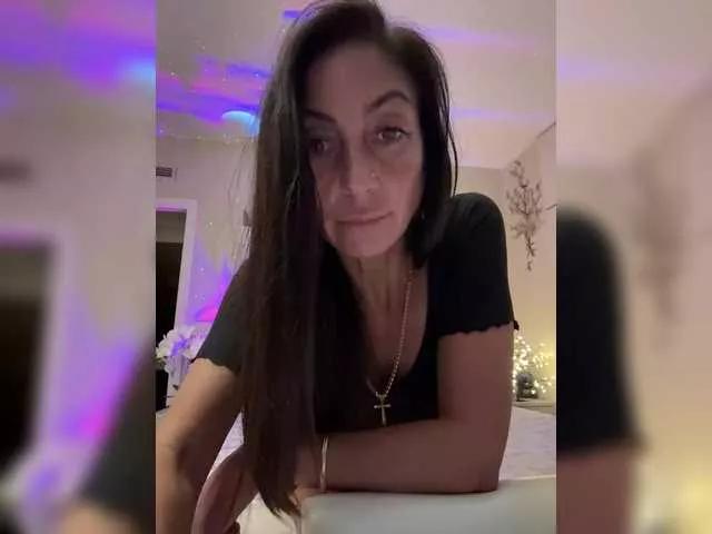 IrinkaGata from BongaCams