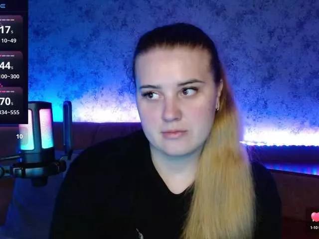 Jevelinaa on BongaCams 