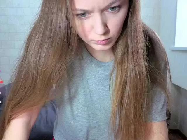 Kisa75 from BongaCams