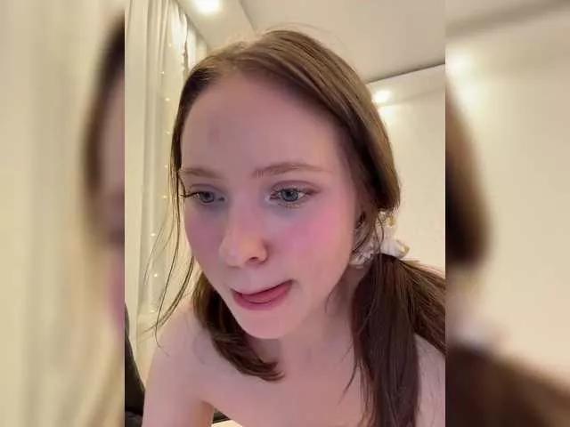 l1ttle-puppy from BongaCams