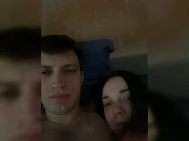 Little-kiss on BongaCams