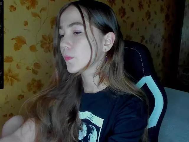 LittleeCherry on BongaCams 