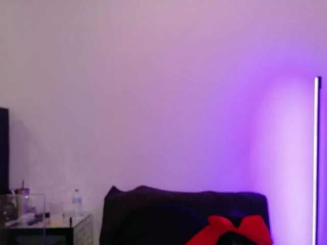 Midnightrose11 from BongaCams