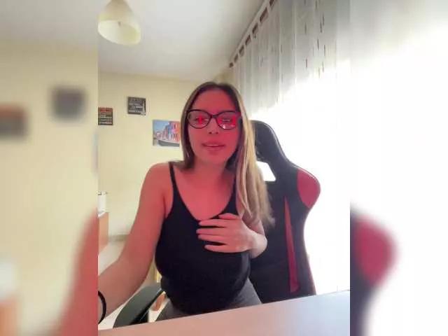morena69tuya on BongaCams