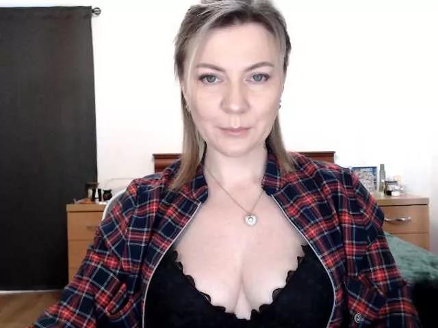 ParadiseAlina on BongaCams 