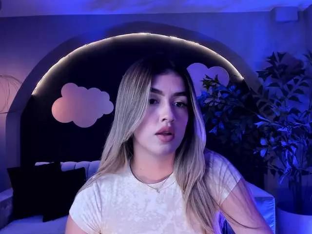 PaulinaSantos1 on BongaCams 