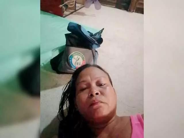 philscharm on BongaCams 