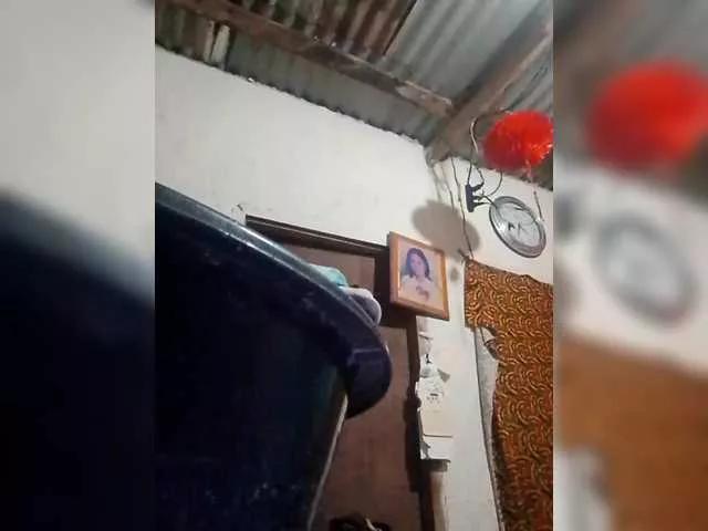 philscharm on BongaCams 