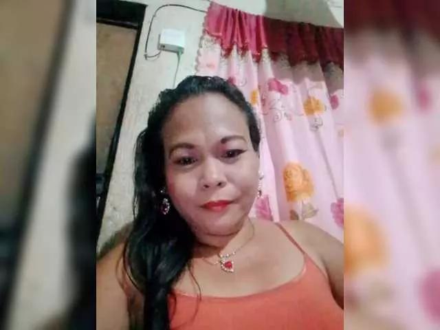 philscharm on BongaCams 