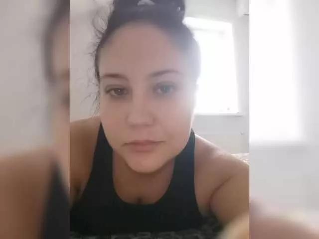 Polyk93 from BongaCams