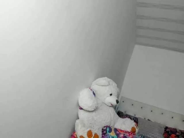 queen-bonnet on BongaCams 