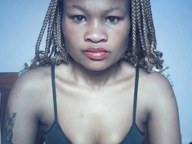 queenivy on BongaCams 