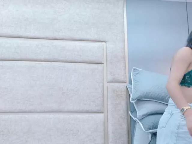 RubyScarlett from BongaCams