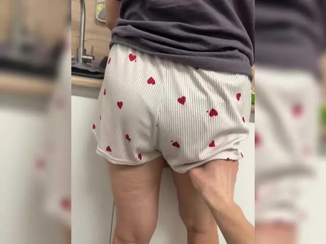 SexPara4 — We are saving up for 10,000 lovens