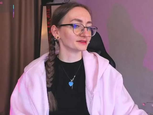 ShiroHeby from BongaCams