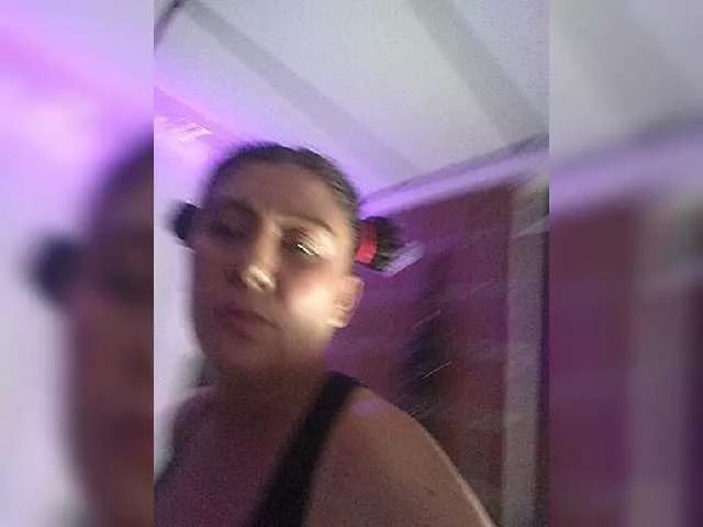 sunshinee- on BongaCams 