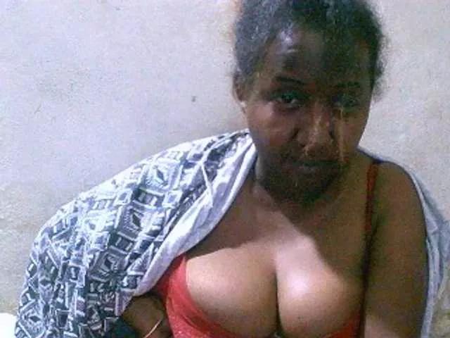 Sylivinaahh on BongaCams