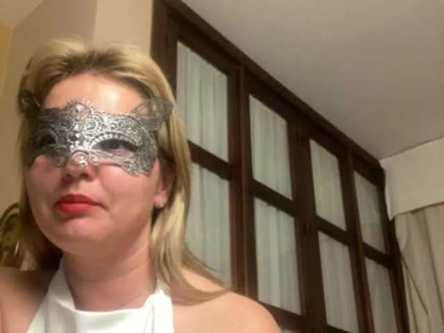 tanianew on BongaCams