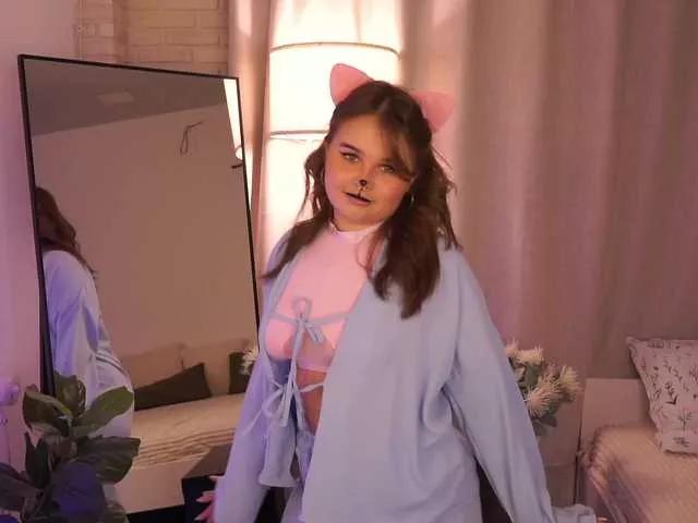 YesImAnna from BongaCams