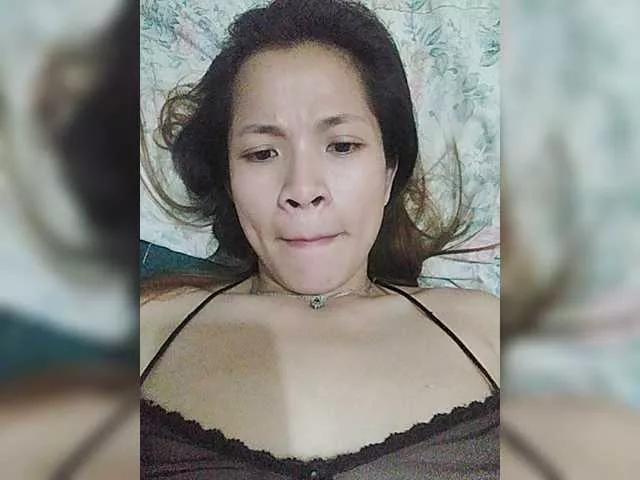 zhuzi1994 on BongaCams 