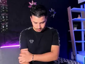 axel_grey_ on Chaturbate