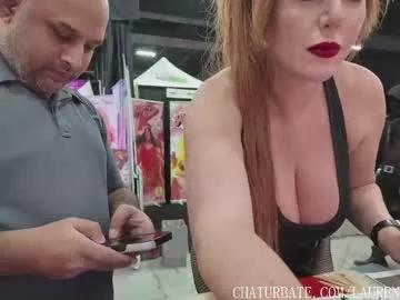 Admire Laurenphillips, she wants to masturbate for you laurenphillips from Chaturbate