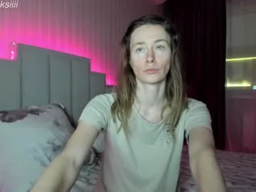 oksanafedorova — Hi!finger bra at goal(only 1 finger)!Spin the wheel only 5tk for a chance to win 5 hot videos:) or 196 tk for guaranteed prize:)