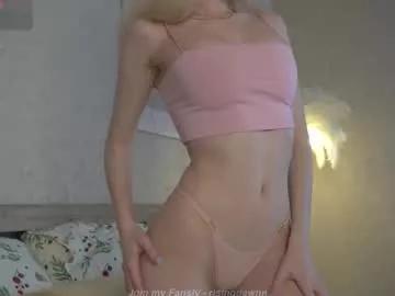 risingdawnn from Chaturbate