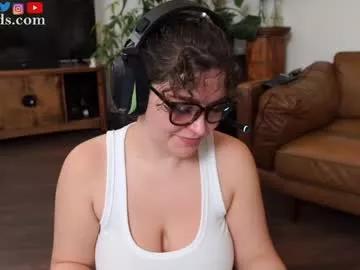 serareads from Chaturbate