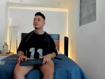 straight__friends from Chaturbate