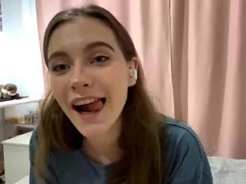 yaniraekberg from Chaturbate
