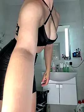 -SweetDi- from StripChat
