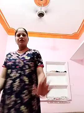 CUTE_432 from StripChat