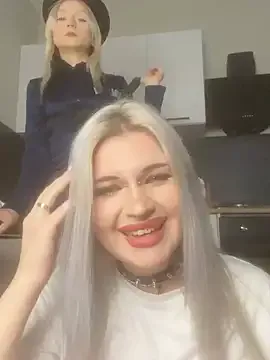 DriveThruDolls — STRAPON FUCK PUSSY 1 GIRL