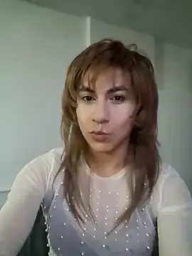 Evehamp — In Avenue  Show Tits