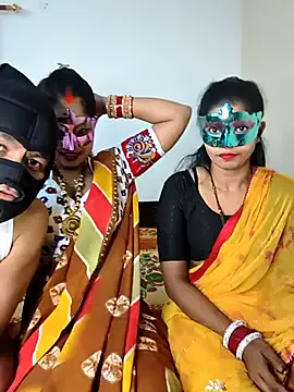 Indian_bhabhi01 — Boobs show