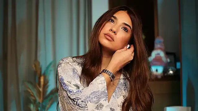 ItalianGirl —  INSANE LOVENSE SPINEL ORGASM 