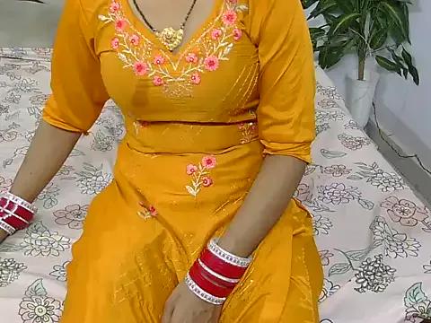 Admire StripChat's Lovelyy-couple Lovelyy-couple from StripChat