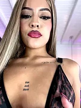 Watch 23 years old MystiqueXXX from StripChat MystiqueXXX from StripChat