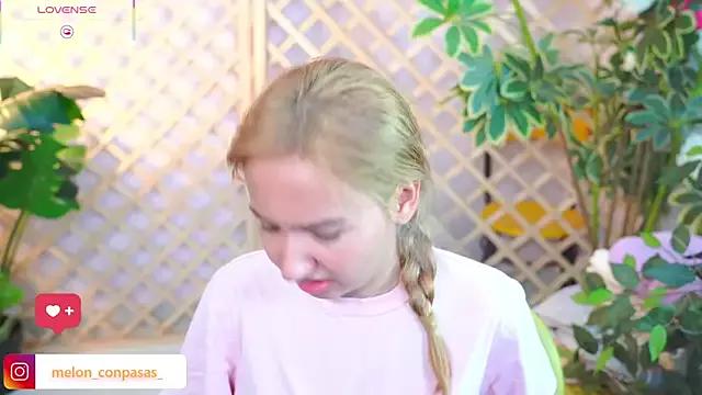 Masturbate to 23 years old Pinkie_Princes from StripChat Pinkie_Princes from StripChat