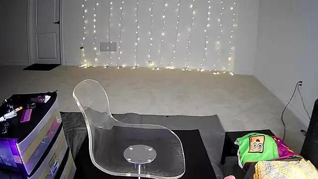 Ravishing_Roma from StripChat